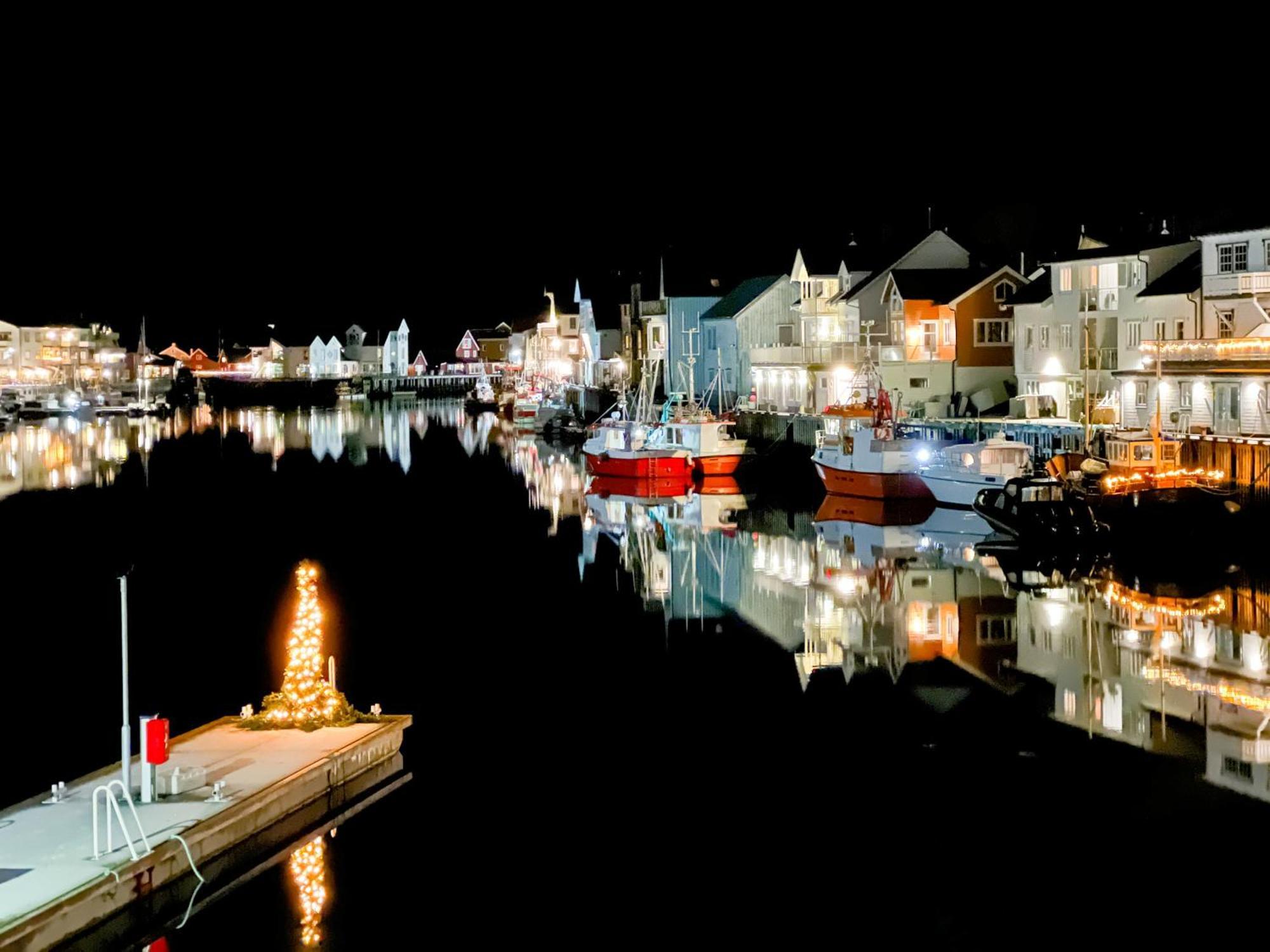 Henningsvaer Lofoten New Apartment Buitenkant foto